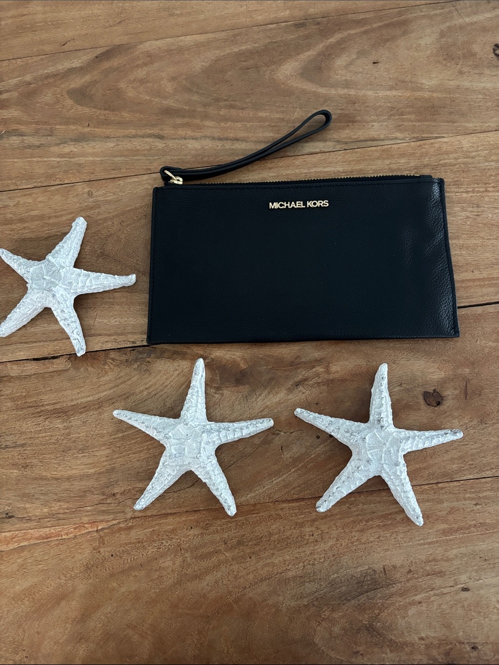 Michael Kors Jet Set Travel Large Pebbled Leather Pouch Gold Logo